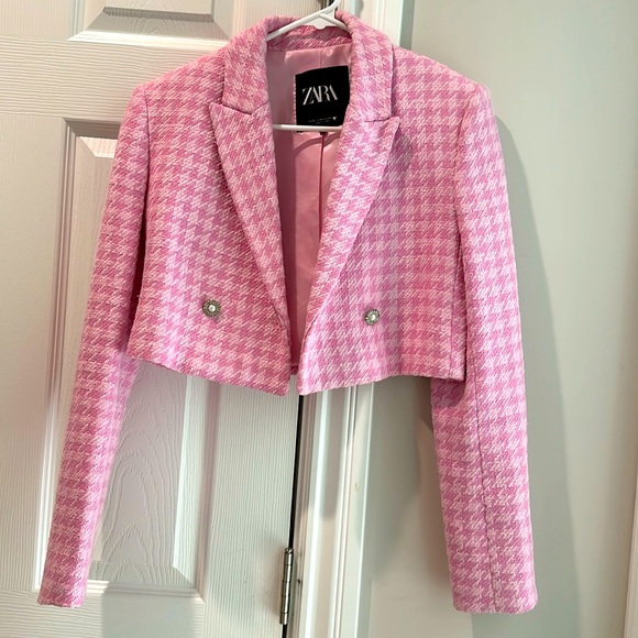 Pink Jacket - Picture 1 of 3